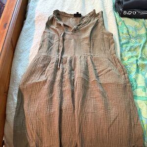 Nursing queen olive maxi dress sleeveless